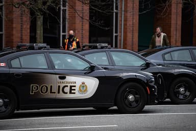 police-investigate-shooting-death-of-man-outside-downtown-vancouver-restaurant