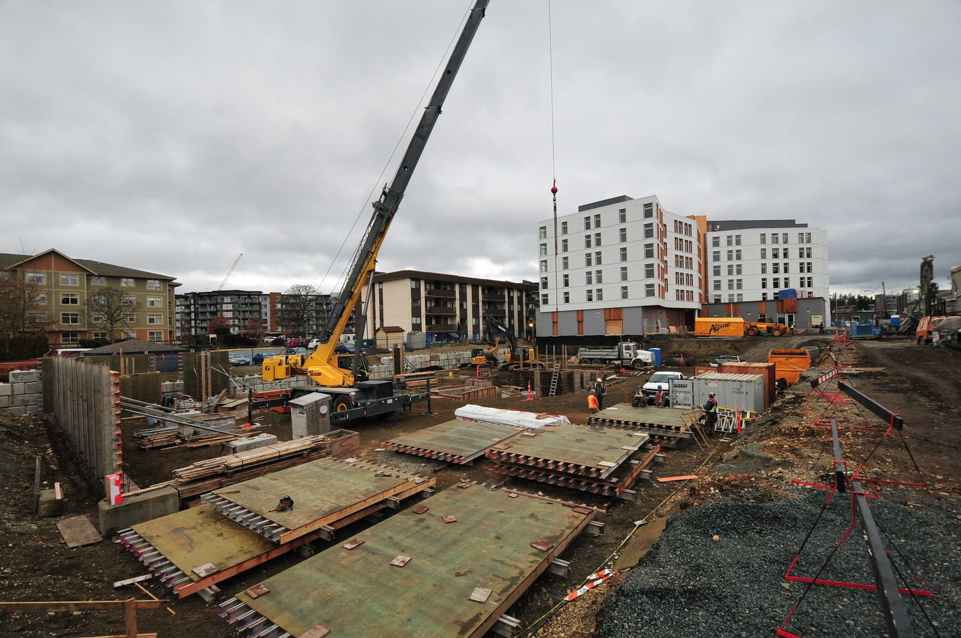 rents-continue-to-creep-up-in-large-cities-with-vancouver-leading-the-pack-canada-mortgage-and-housing-corporation