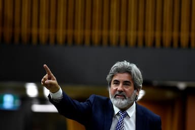 covid-19-aid-bill-passes-unanimously-in-the-house-of-commons