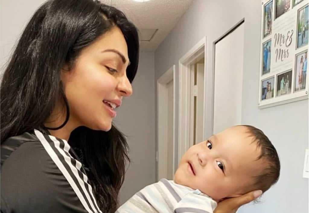 neeru-stands-up-for-a-social-cause