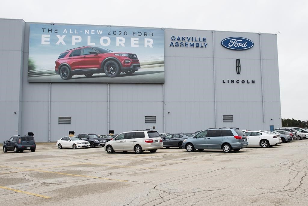 feds-ontario-ante-up-millions-to-produce-electric-vehicles-at-fords-oakville-plant