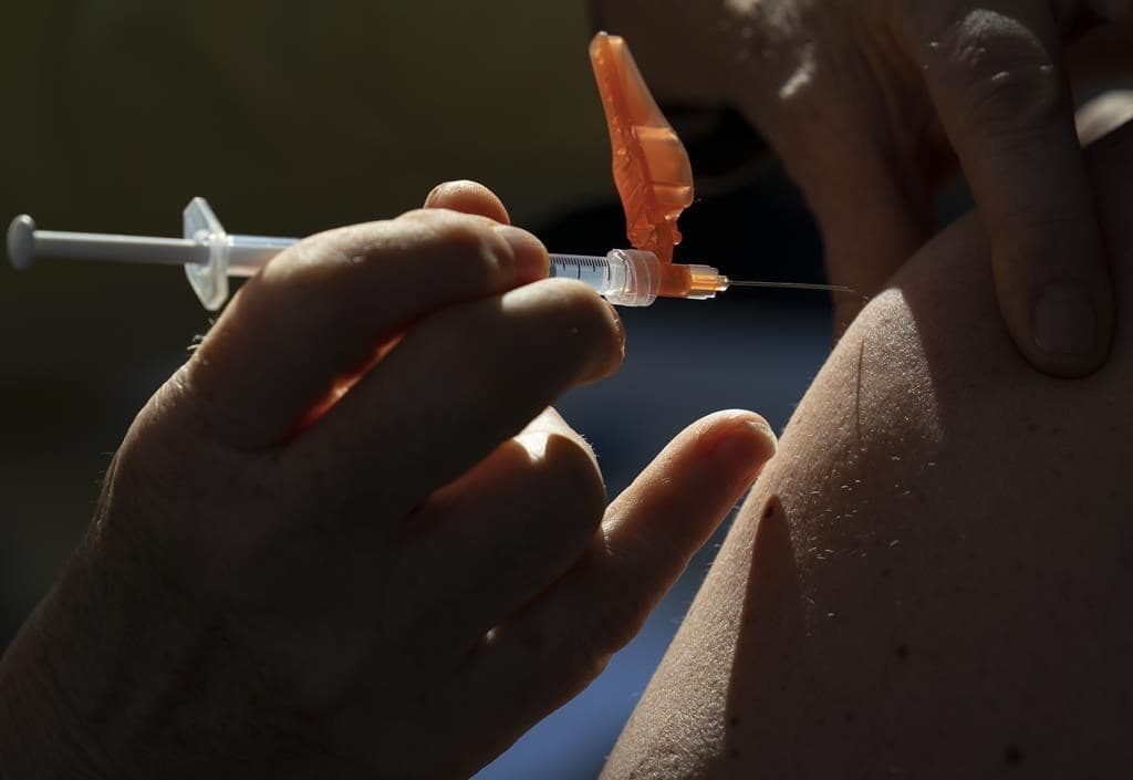 covid-19-booking-system-picks-up-pace-in-b-c-as-those-aged-80-84-eligible-this-week