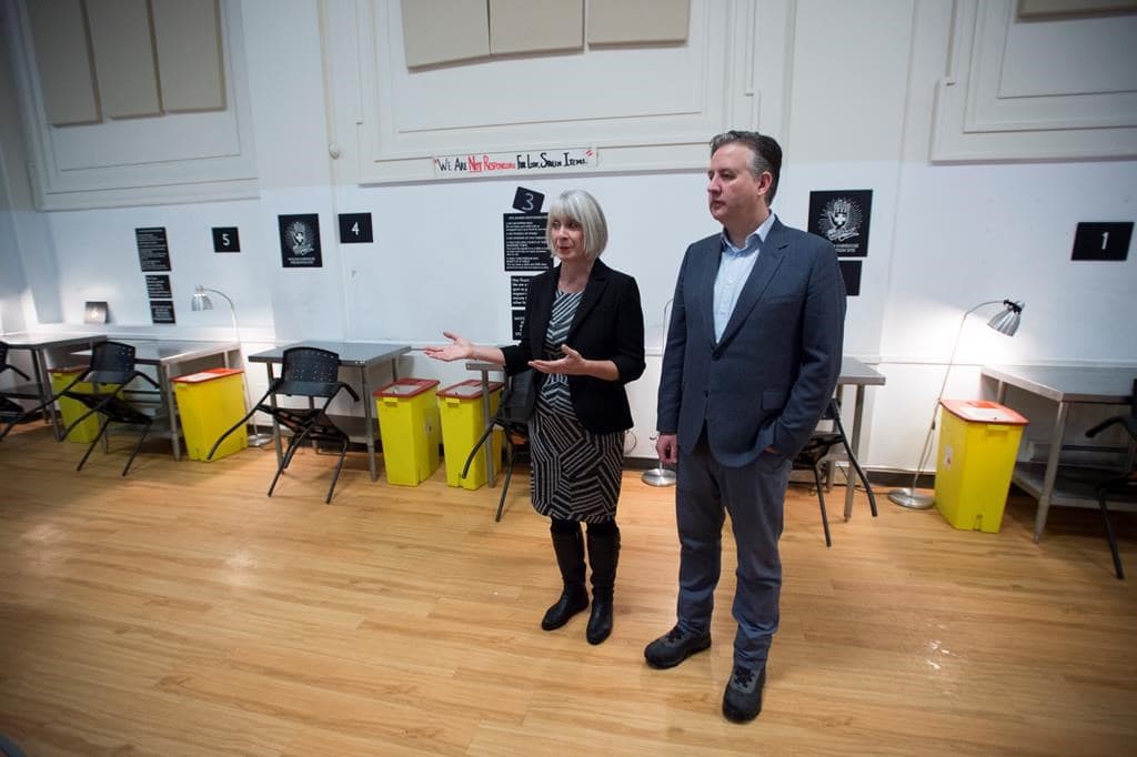 vancouver-mayor-moves-to-decriminalize-simple-possession-of-illicit-drugs