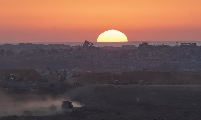 5-israeli-soldiers-killed-overnight-in-northern-gaza-military-says