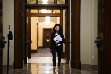 dr-theresa-tam-warns-about-relaxing-public-health-restrictions-too-quickly