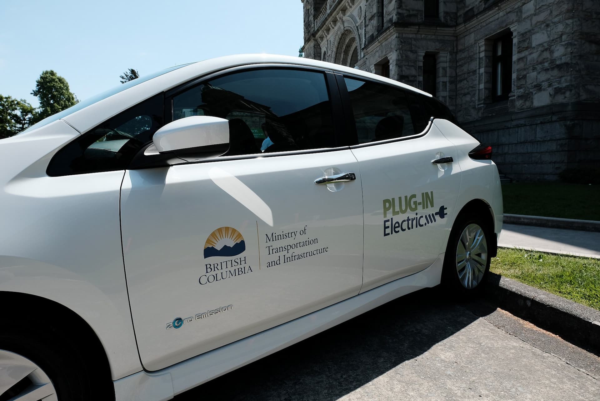 electric-car-drivers-will-have-to-pay-to-power-up-their-vehicles-at-fast-charge-stations-in-b-c