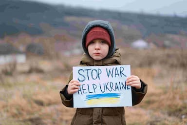 emergency-visa-applications-for-ukrainians-fleeing-war-to-end-saturday