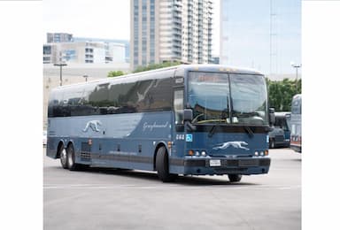 greyhound-canada-to-cut-all-routes-end-operations