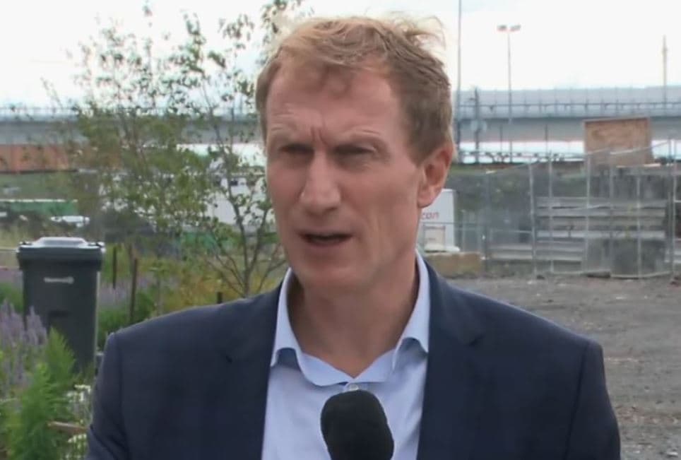 immigration-minister-announces-new-rules-to-curb-international-student-fraud