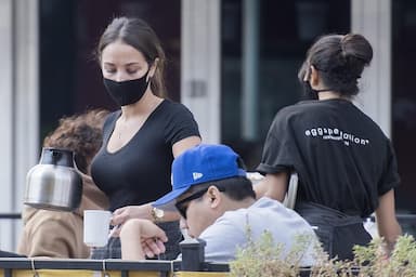 montreal-restaurateurs-in-shock-after-provincial-government-orders-28-day-closure