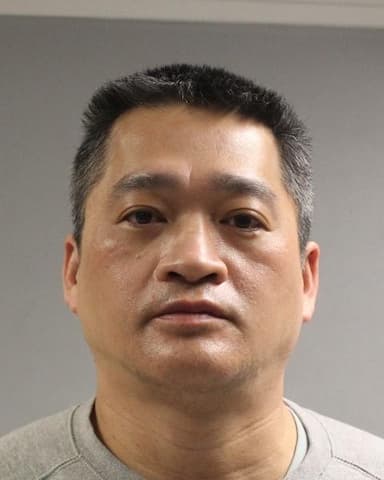 vpd-warns-public-of-sexual-assault-involving-south-vancouver-art-instructor