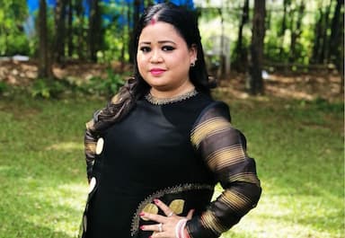 bharti-singh-snaps-at-man-says-mask-lagaiye