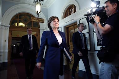 former-bc-premier-christy-clark-testifies-before-bcs-money-laundering-inquiry