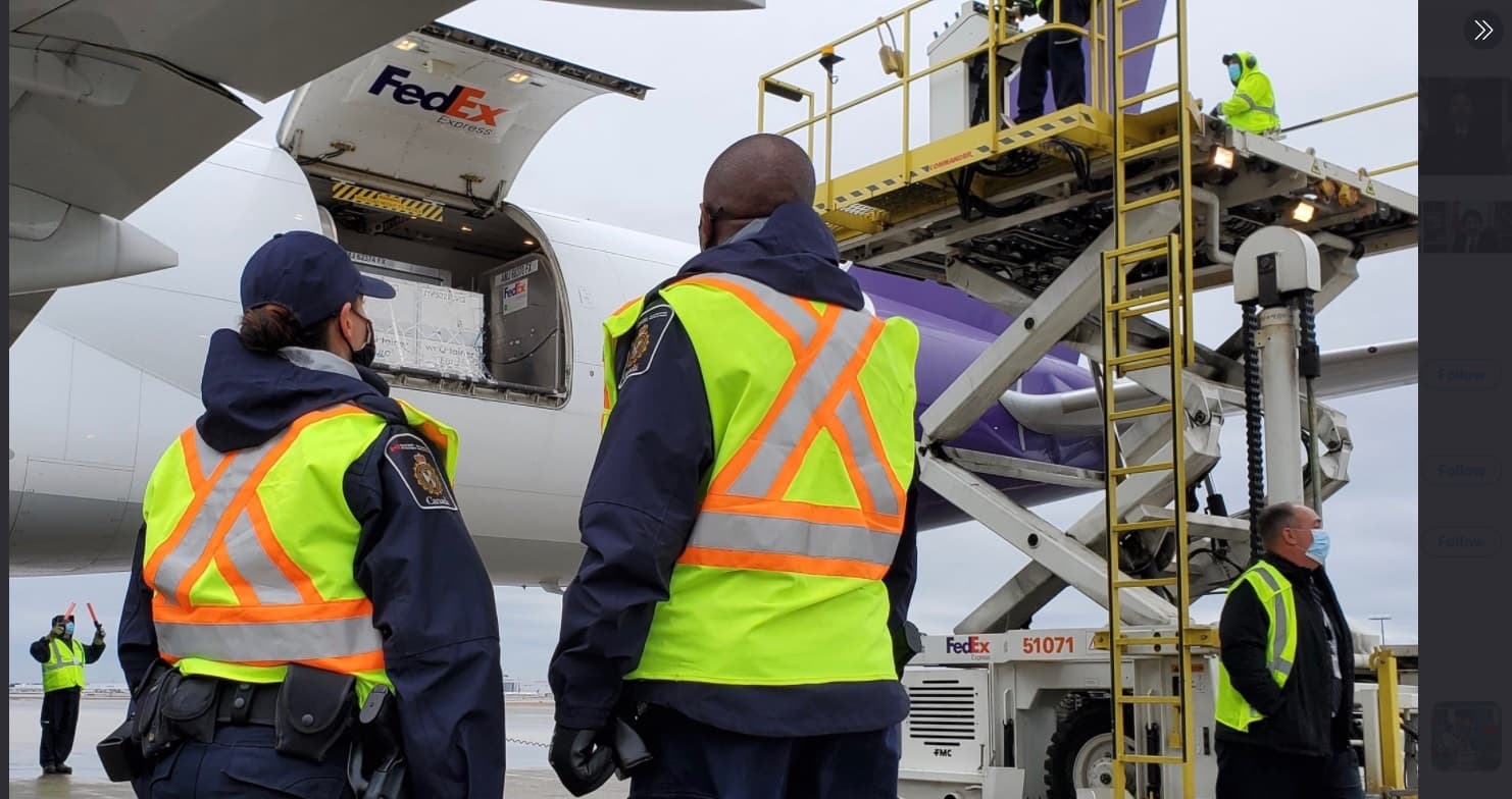 pm-trudeau-tweets-the-first-doses-of-modernas-covid-19-vaccine-have-arrived-in-canada