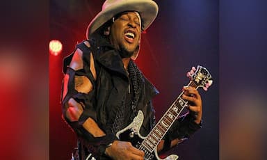 grammy-award-winning-singer-dangelo-passed-away-at-the-age-of-51