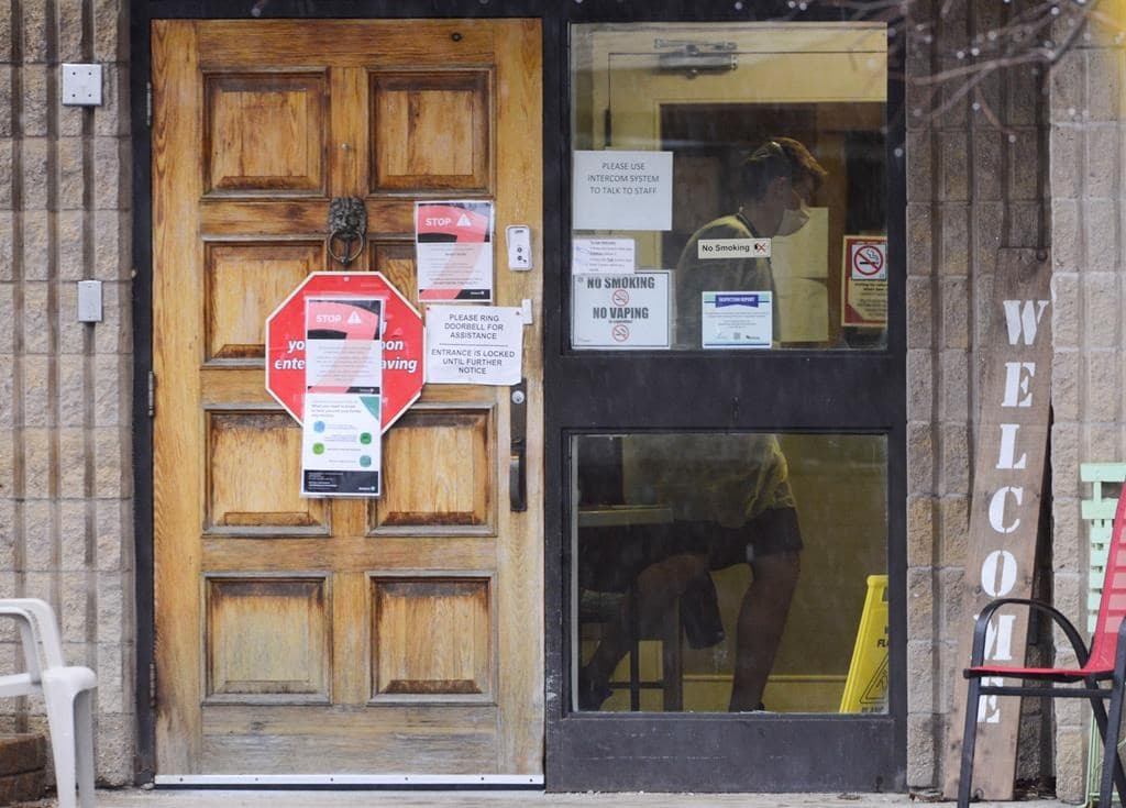 seniors-home-in-toronto-reports-death-of-25-residents-from-covid-19