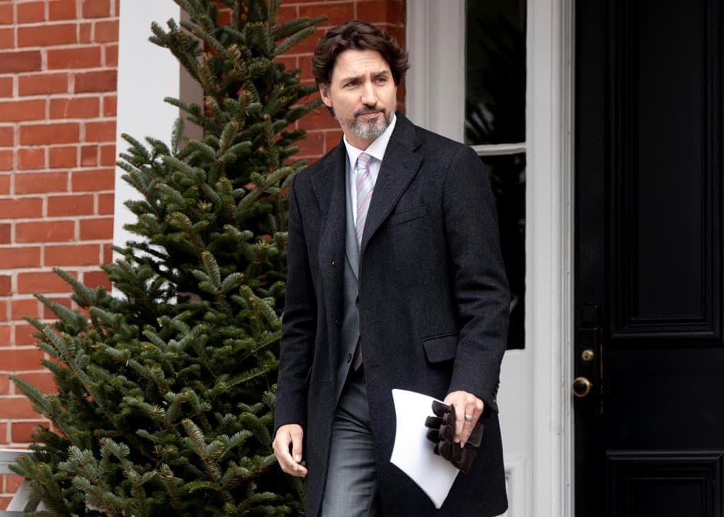 pm-trudeau-says-canada-will-be-very-cautious-when-it-comes-to-reopening-international-travel