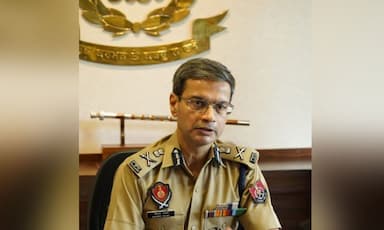 eci-seeks-explanation-from-punjab-police-chief-over-firs-linked-to-tarn-taran-bypoll
