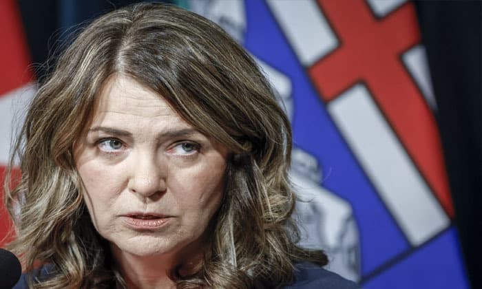 alberta-students-walk-out-gather-at-legislature-over-teachers-back-to-work-bill