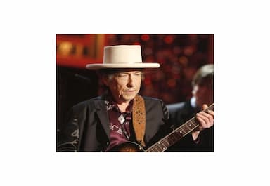 bob-dylan-sued-for-allegedly-sexually-abusing-minor-in-1965
