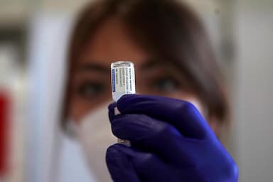 canadas-first-300-000-doses-of-j-j-covid-19-vaccine-arriving-today-650-000-doses-of-moderna-vaccine-arrive-in-toronto