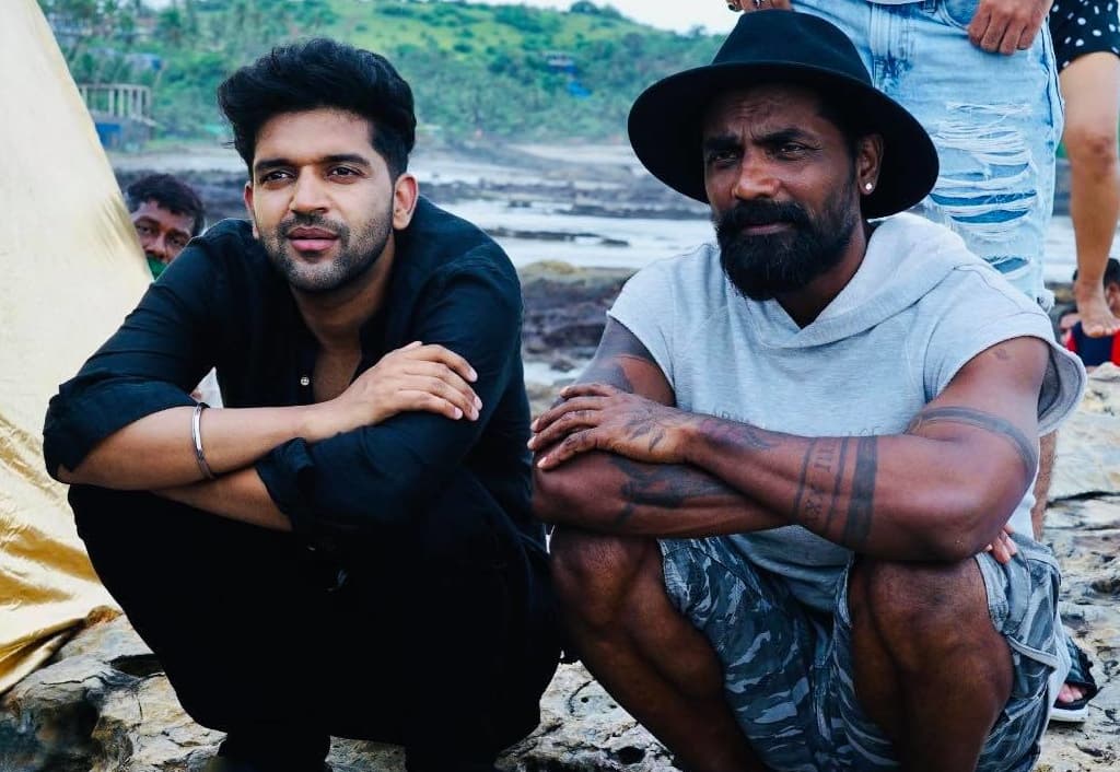 guru-dances-to-remos-tunes