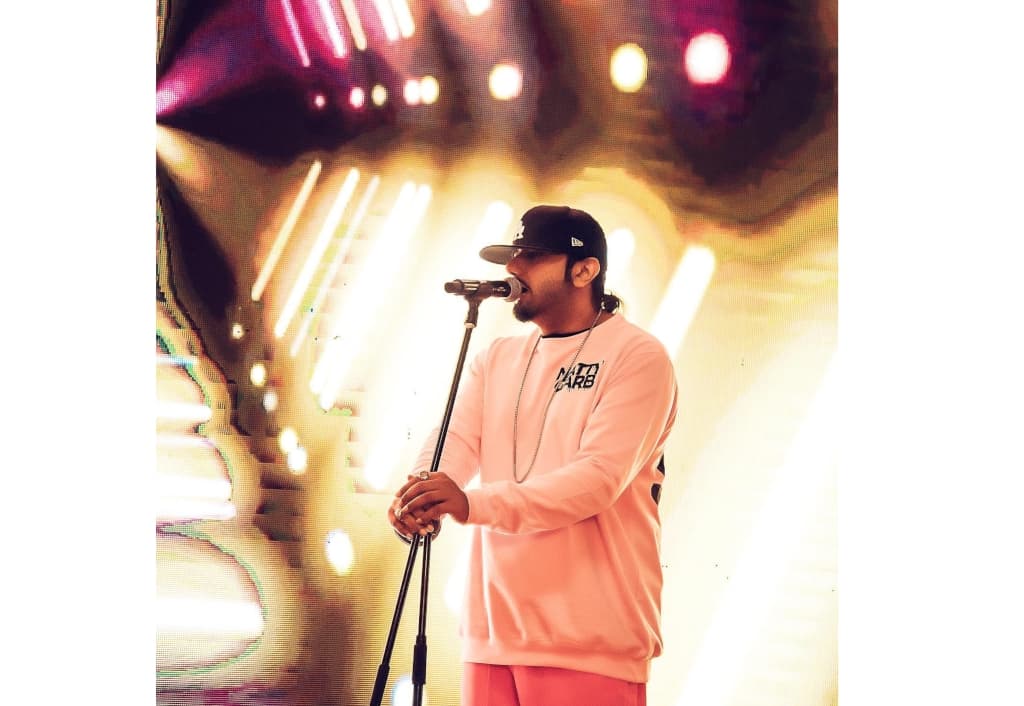 delhi-court-notice-to-singer-honey-singh-after-wife-files-domestic-violence-case