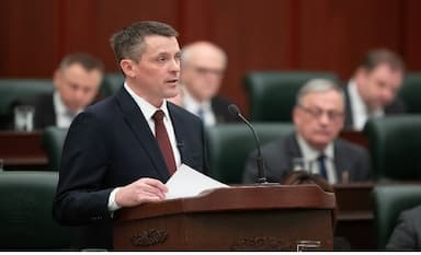 alberta-finance-minister-to-deliver-year-end-fiscal-update-5-8b-surplus-forecasted