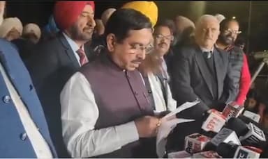 protesting-farmers-centre-hold-positive-meeting-next-round-feb-22