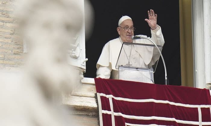 pope-francis-has-named-the-first-woman-to-head-a-major-vatican-office