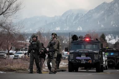 colorado-shooting-leaves-10-dead-in-latest-mass-tragedy-shooter-idd-as-21-year-old-man