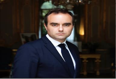 French PM resigns hours after naming government, plunging  France further into political chaos