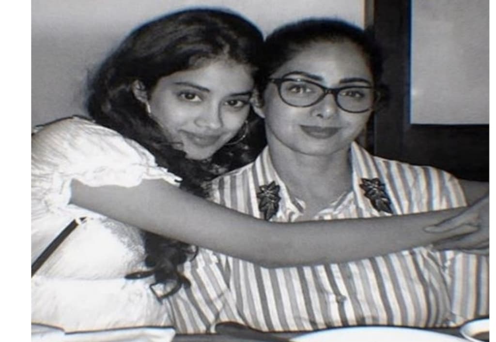 janhvi-kapoor-shares-beautiful-throwback-photos-of-late-sridevi-on-mothers-day