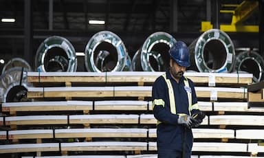 canada-sees-job-growth-in-december-but-unemployment-rate-climbs-to-6-8-per-cent