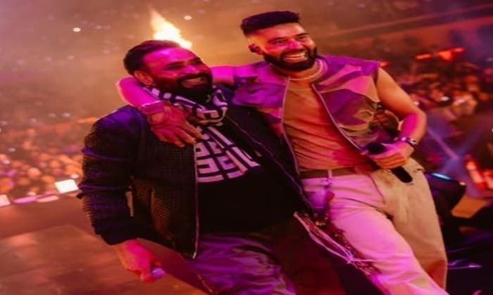 ap-dhillons-delhi-concert-turns-electric-with-surprise-babbu-maan-appearance