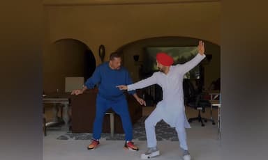 diljit-dosanjh-meets-will-smith-teaches-bhangra-steps-to-hollywood-star