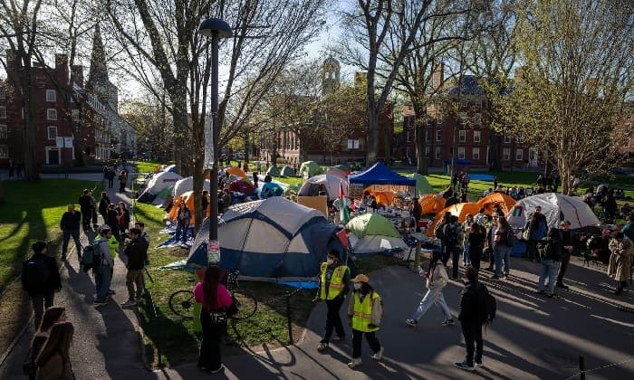 trump-administration-freezes-2-2-billion-in-grants-to-harvard