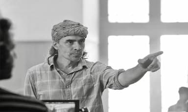 a-new-date-same-big-feelings