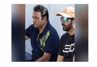 83-cast-mourns-demise-of-cricketer-yashpal-sharma