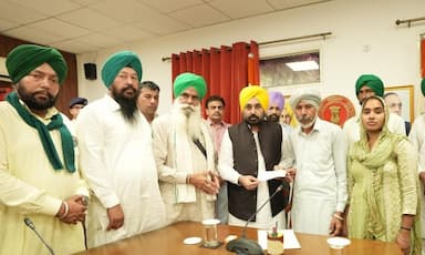 the-sister-of-martyred-farmer-shubkaran-singh-joined-the-police-service