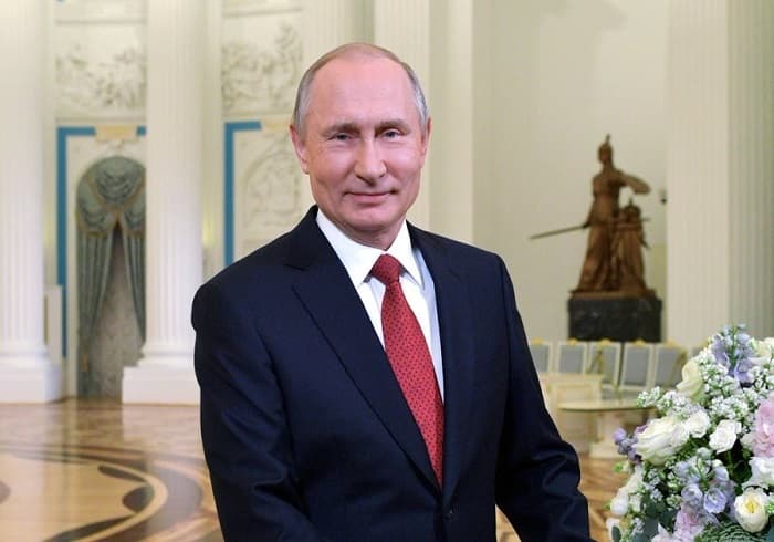 kremlin-tight-lipped-on-whether-putin-will-meet-zelenskyy