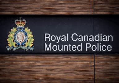 man-arrested-after-ramming-police-vehicle-in-chilliwack