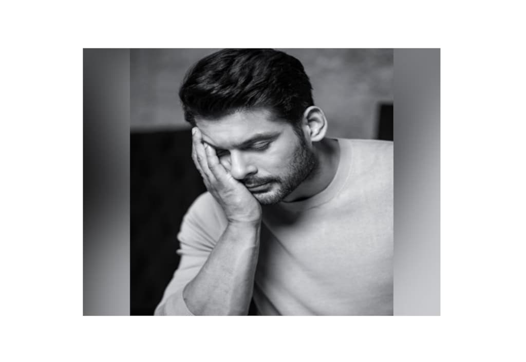 celebrities-slam-paparazzi-for-insensitive-coverage-before-sidharth-shuklas-funeral