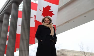 into-the-lions-den-amid-criticism-albertas-smith-set-to-attend-u-s-fundraiser