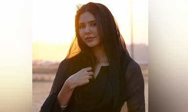 i-have-no-team-to-make-reels-sonam-bajwa