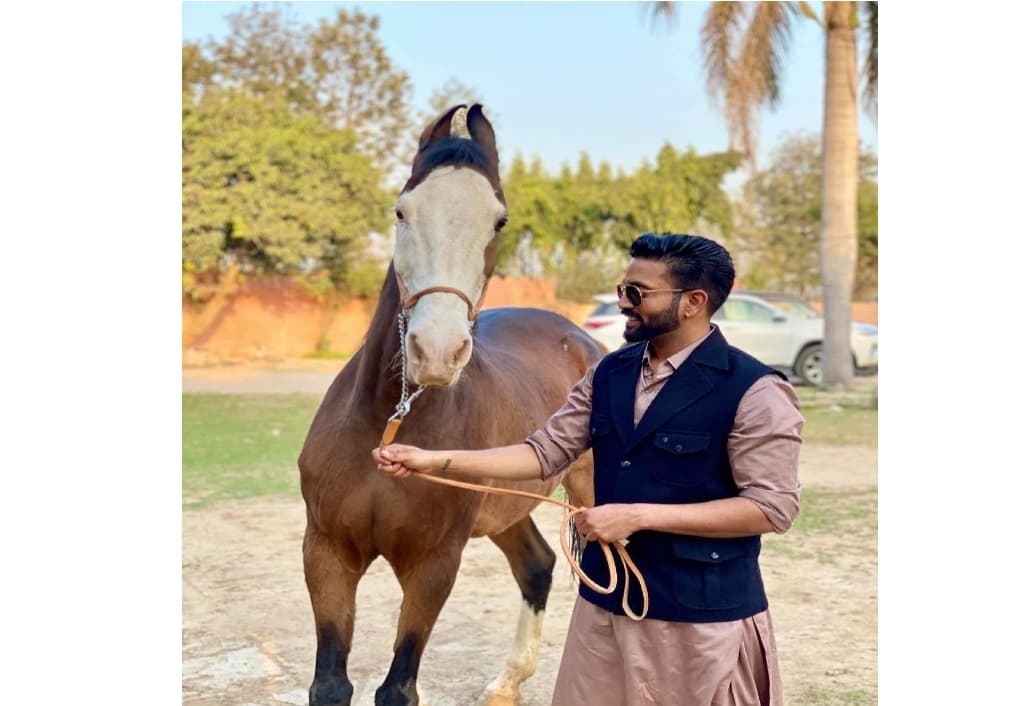 dilpreet-dhillon-faces-backlash