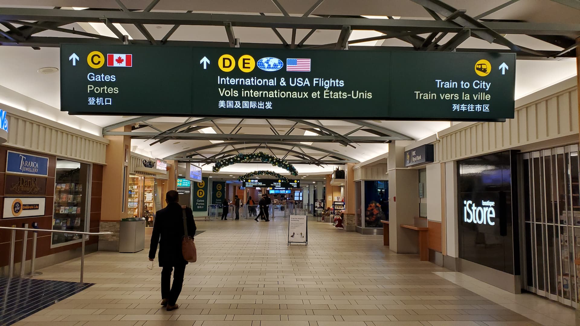 transport-canada-extends-ban-on-incoming-flights-from-india-and-pakistan-for-another-month