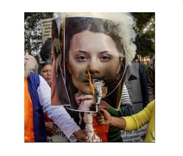 pictures-of-celebrities-supporting-farmers-protest-burnt-greta-thunberg-meena-harris-among-celebrities-who-said-they-still-support-the-farmers-protest