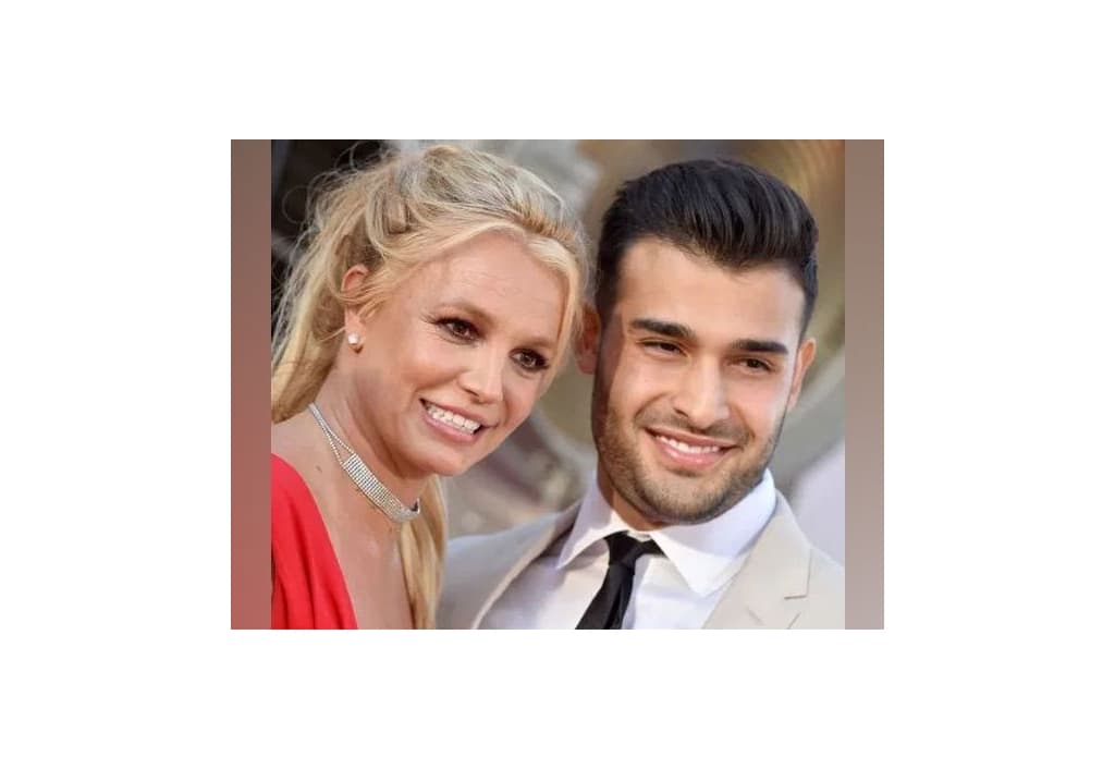 britney-spears-sam-asghari-are-finally-engaged