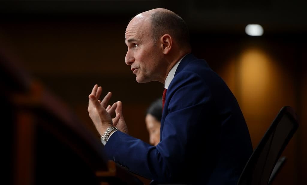 feds-lay-out-guidelines-for-returning-public-servants-to-workplaces